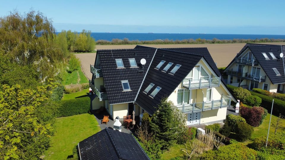 Property building, Bird's eye view