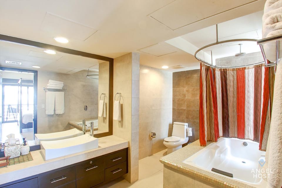 Toilet, Bathroom, Bath