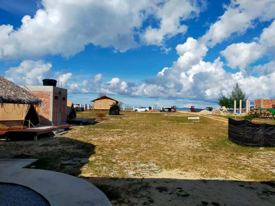 Property building, Natural landscape, View (from property/room)