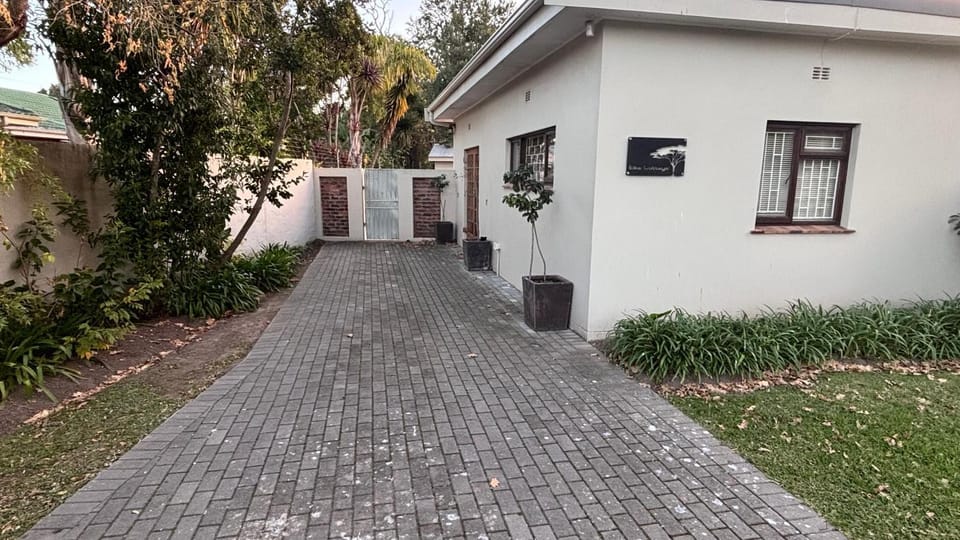 Property building, Parking