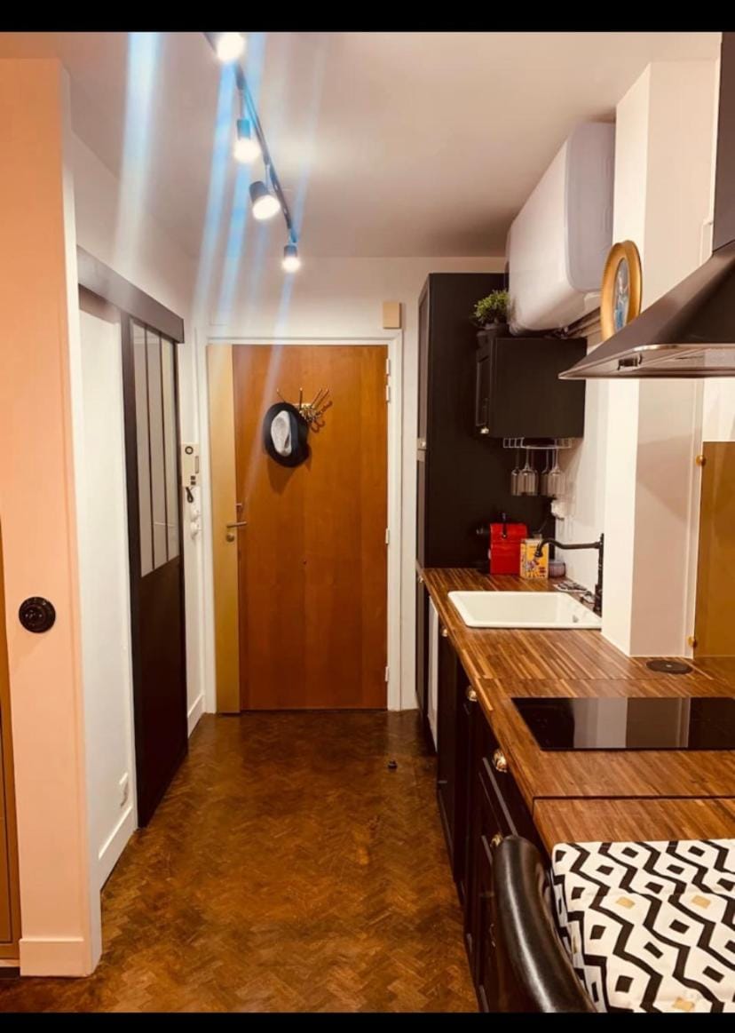 CŒUR de DEAUVILLE 3 mn plage 3 mn casino Charme absolu Apartment in Deauville