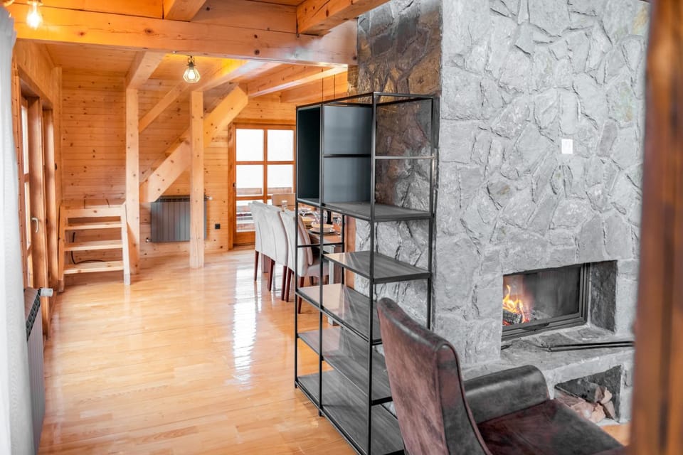 Mountain Boy chalet with sauna Chalet in Montenegro