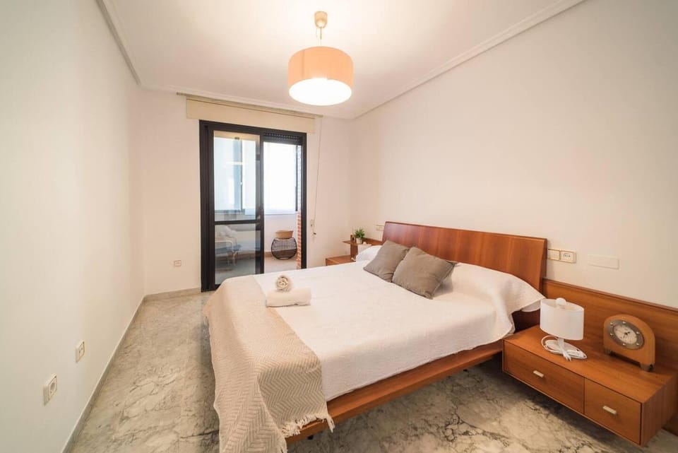 Expoholidays - Plaza Santa Rita Apartment in Almería