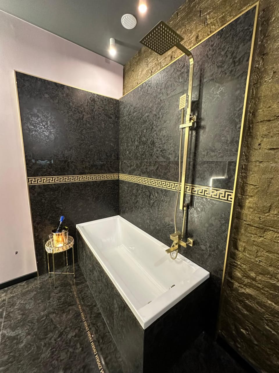 DarkHouse Blue Apartment in Masovian Voivodeship