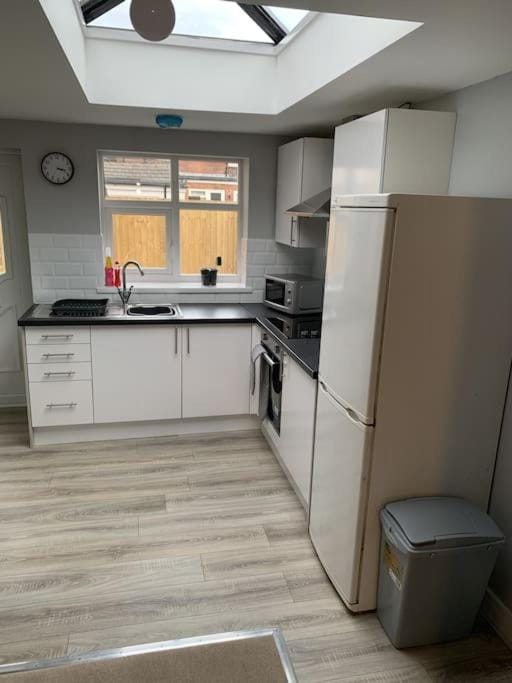 Town Centre Getaway Apartment in Southport