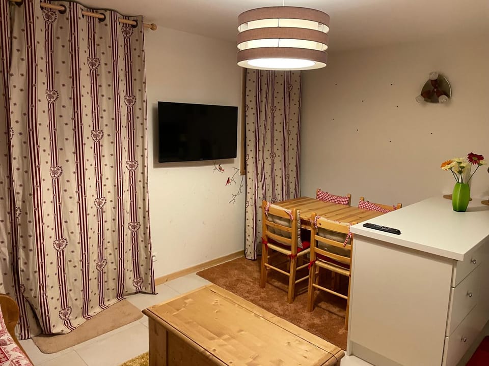 Studio montagne Demi Quartier Apartment in Combloux