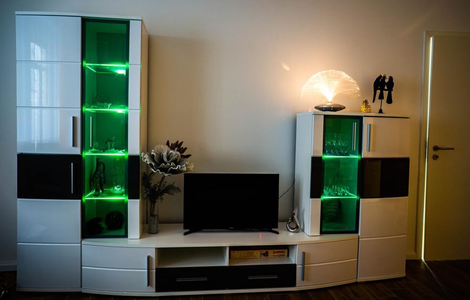 TV and multimedia, Evening entertainment