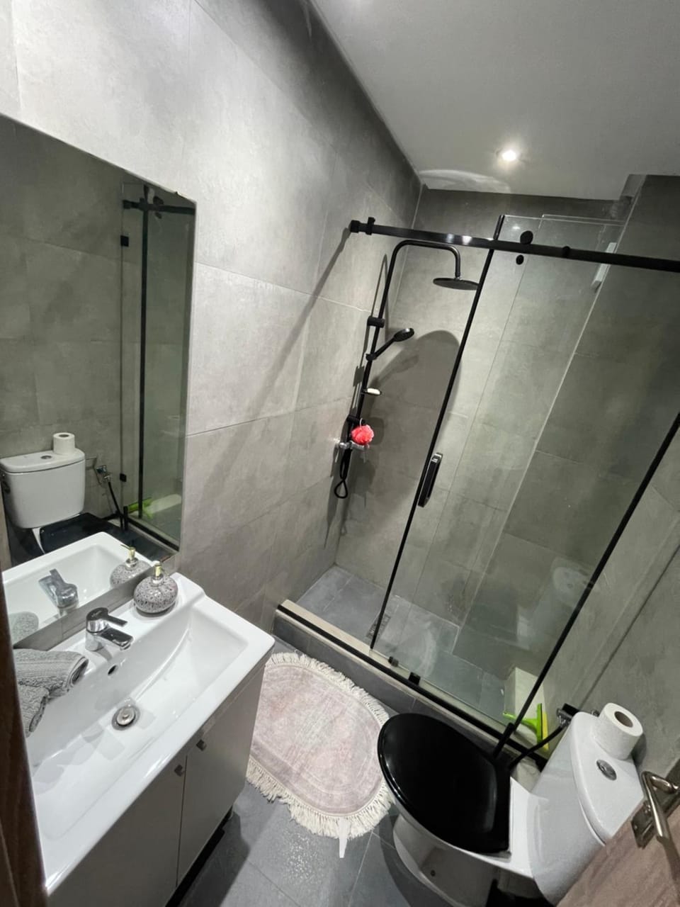 Shower, Toilet, Bathroom