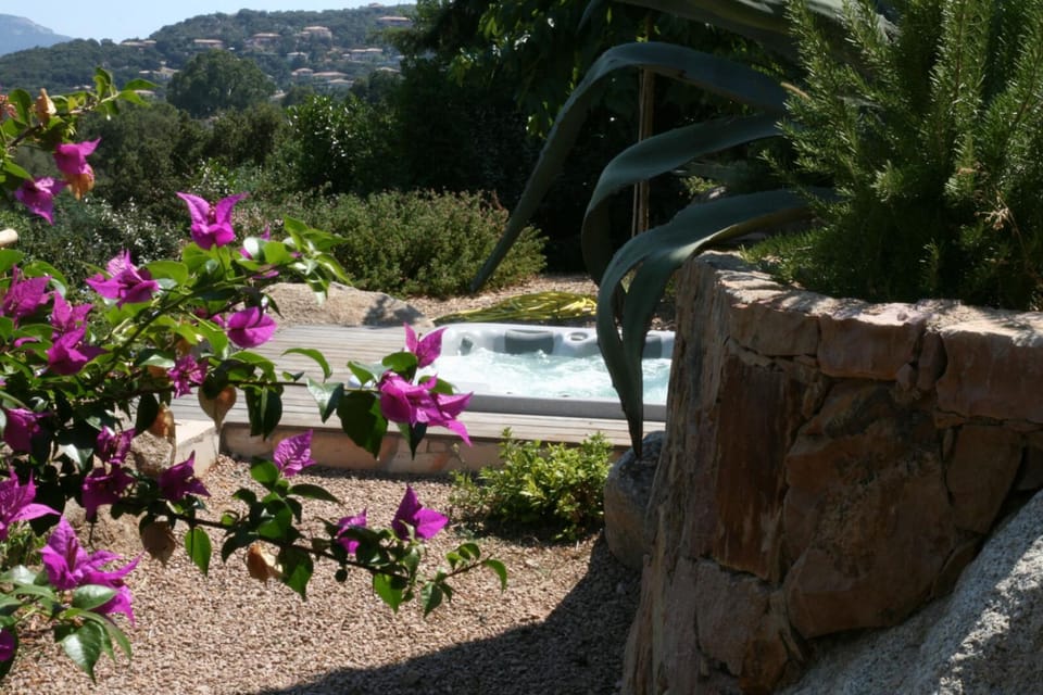 Nearby landmark, Spring, Day, Natural landscape, Garden, Garden view, Mountain view, Pool view, Swimming pool