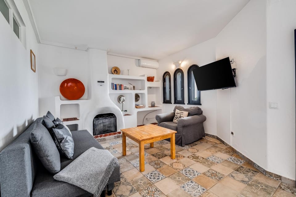 TV and multimedia, Living room, Seating area