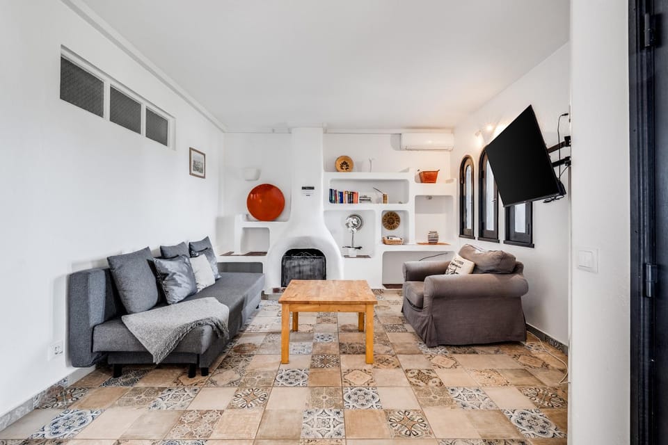TV and multimedia, Living room, Seating area