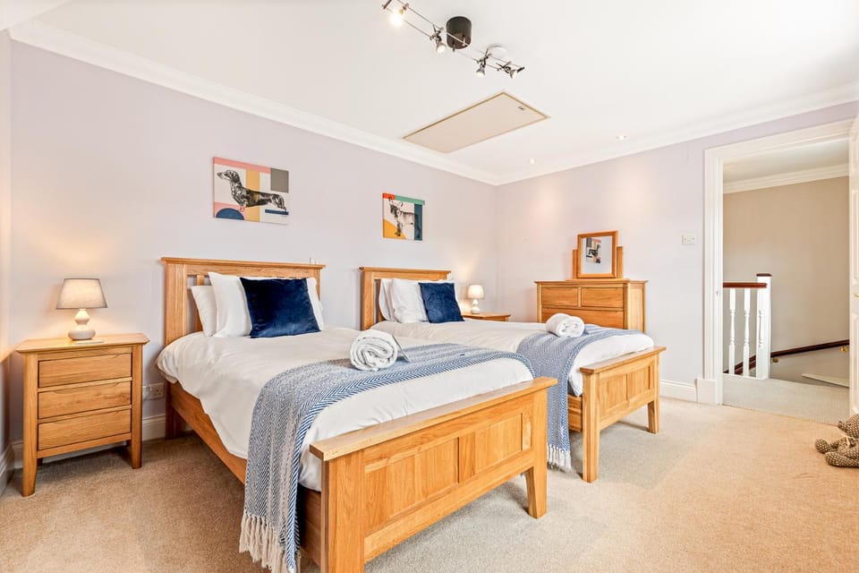 Olive Tale House in Henley-on-Thames