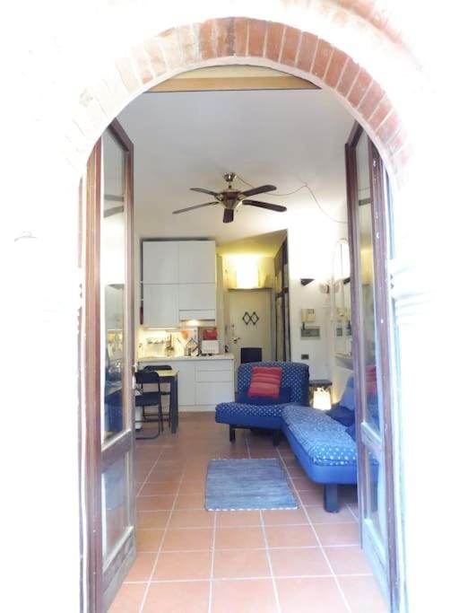 studio-apartment with small garden Apartment in Lido di Venezia