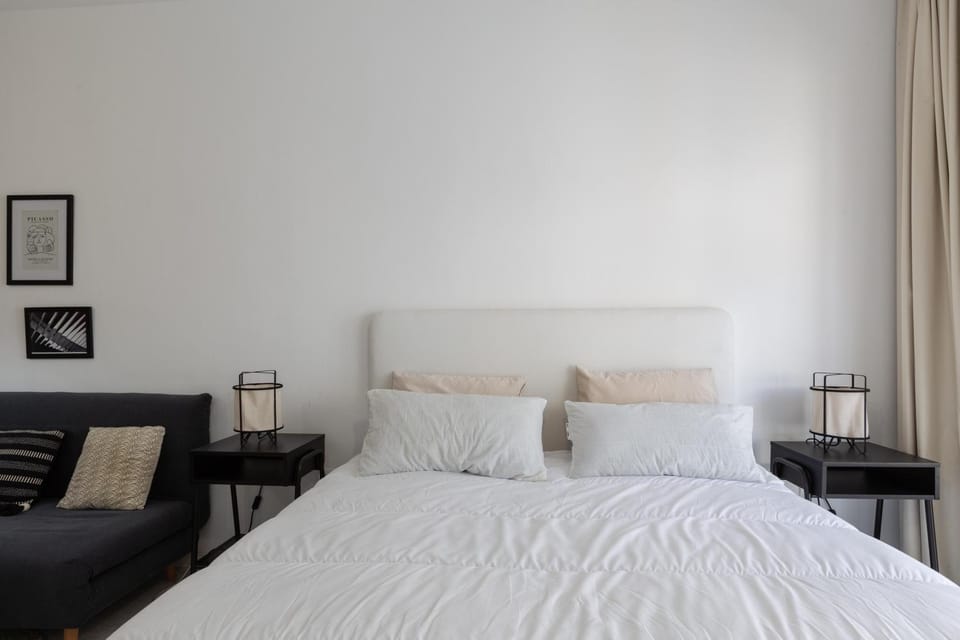 Bed, Other