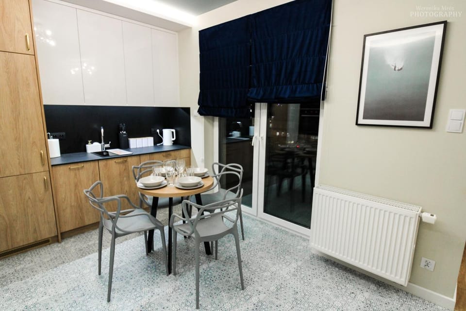 Kitchen or kitchenette, Dining area, internet, pet friendly, stove