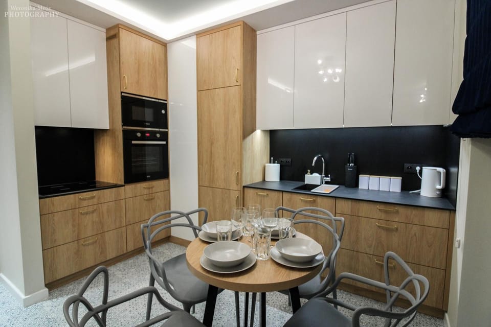 Kitchen or kitchenette, Dining area, dishwasher, minibar, pet friendly