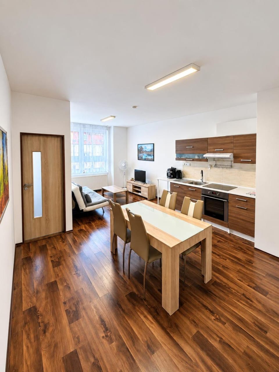 Kitchen or kitchenette, Living room, Dining area