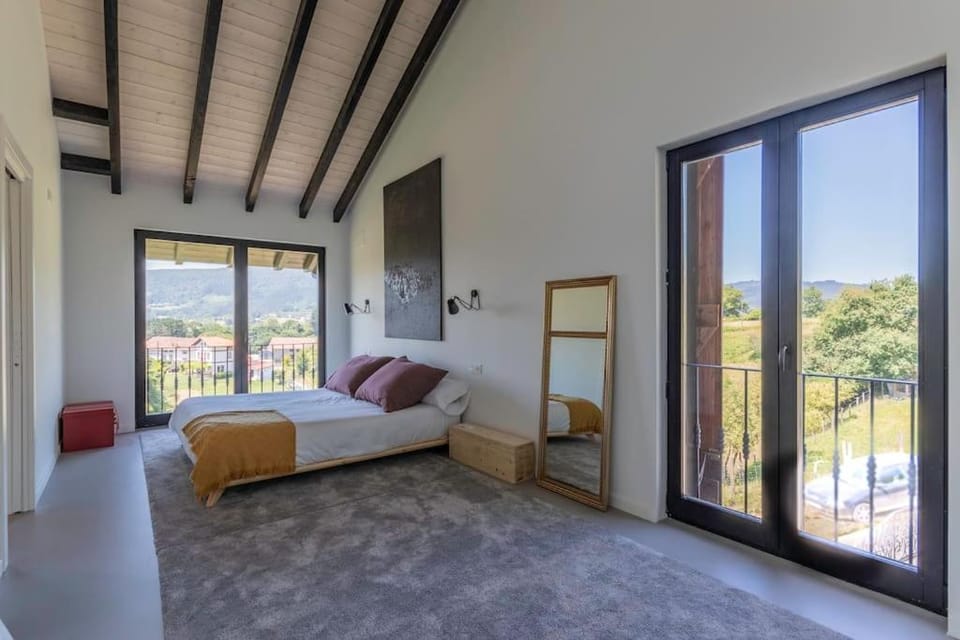 Larraetxea Vacation rental in Basque Country