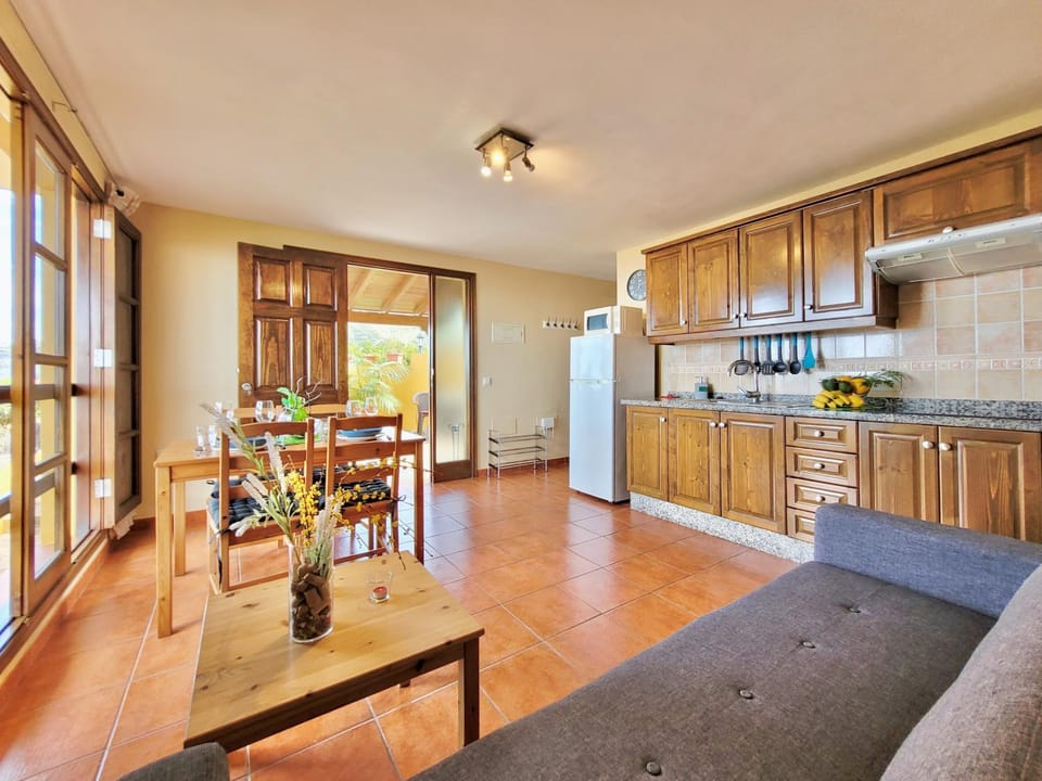 Kitchen or kitchenette, Living room, Dining area