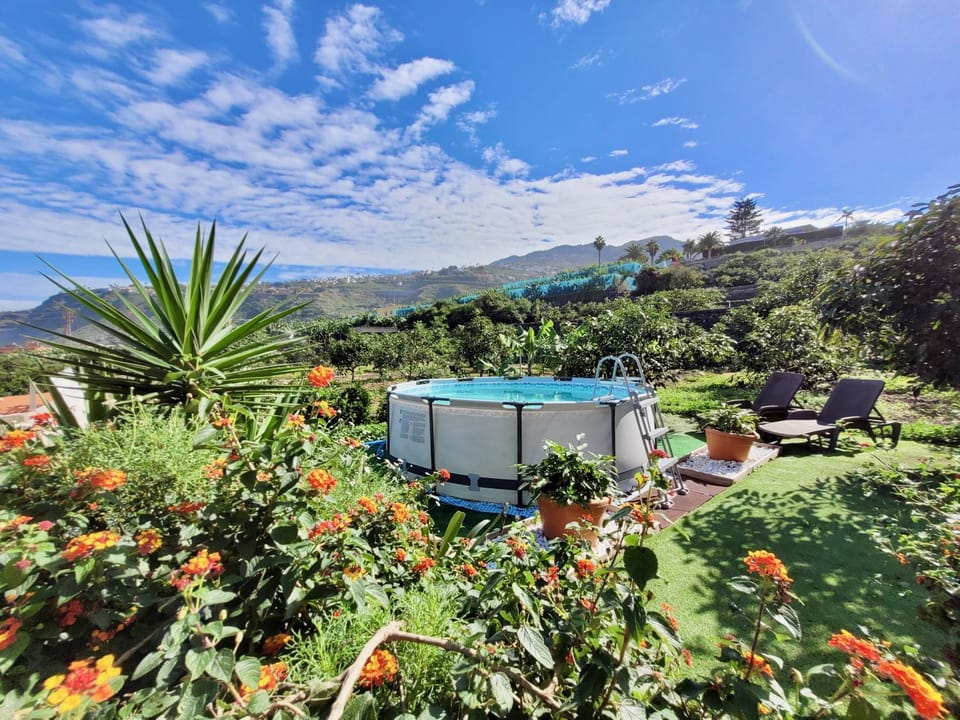 Natural landscape, Garden, Garden view, Mountain view, Pool view, Swimming pool