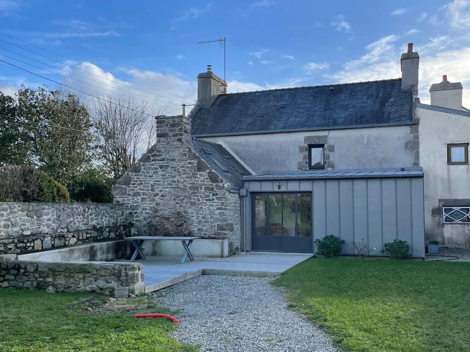 GWEL AR MOR - Jolie maison de charme rénovée proche du port House in Plouarzel
