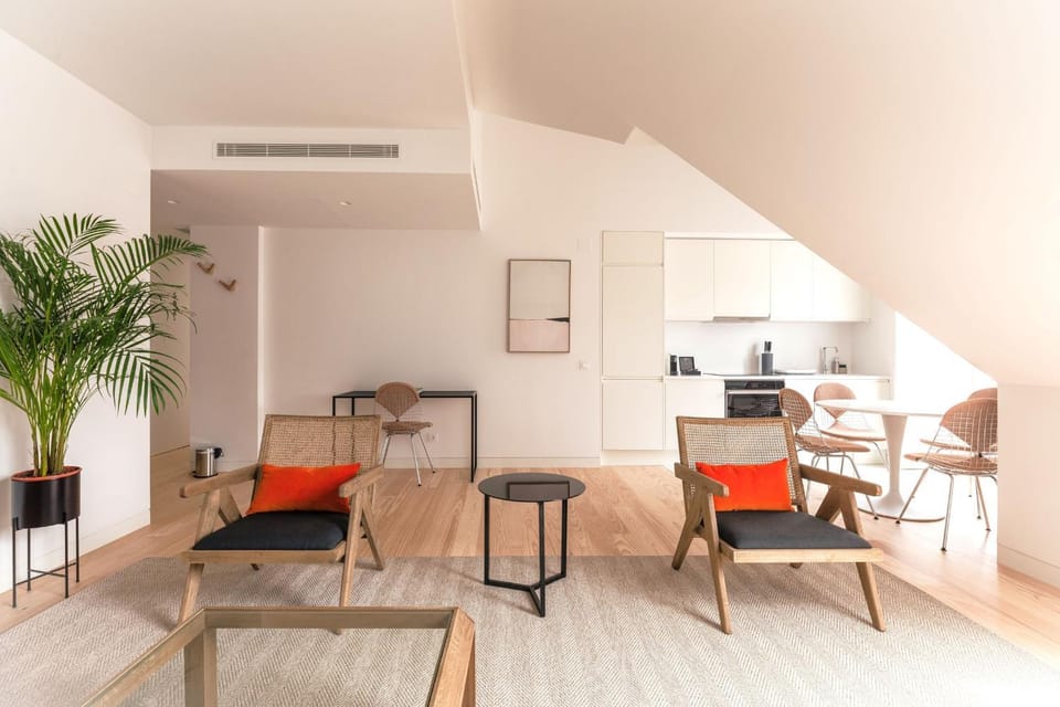 Kitchen or kitchenette, Living room, Dining area, pet friendly, toaster