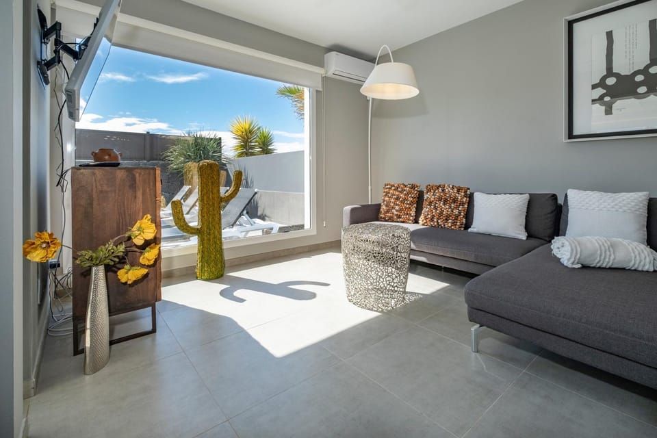 Property building, Living room