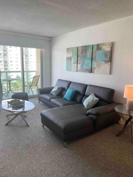 Ocean reserve 702 - STR 2315 Apartment in Sunny Isles Beach