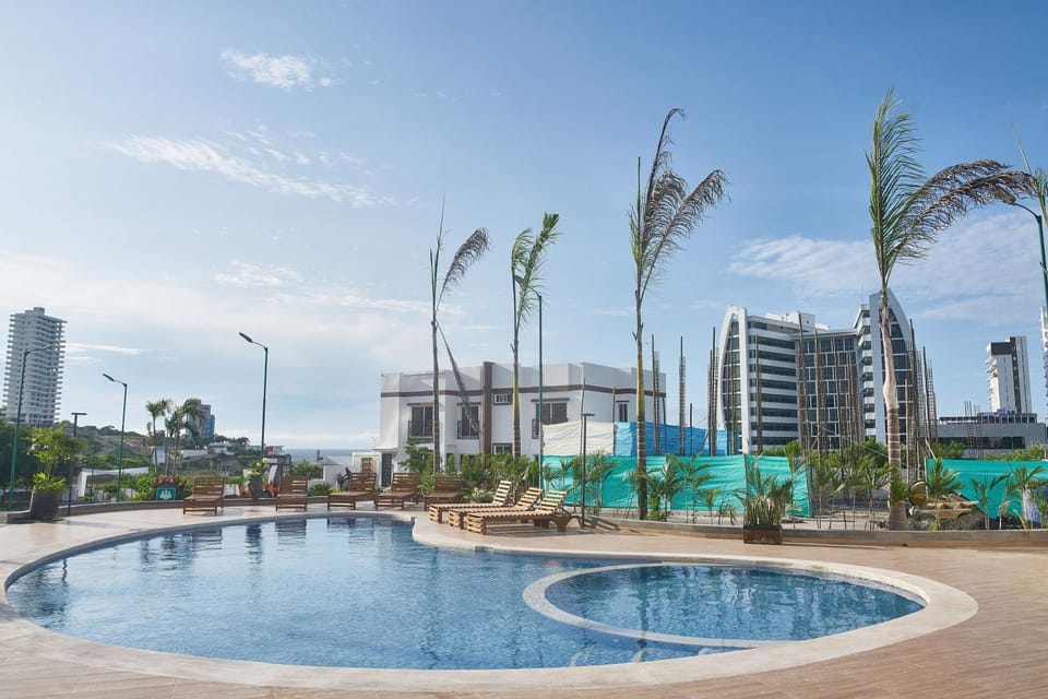 Urbanización privada, seguridad y confort Apartment in Manta