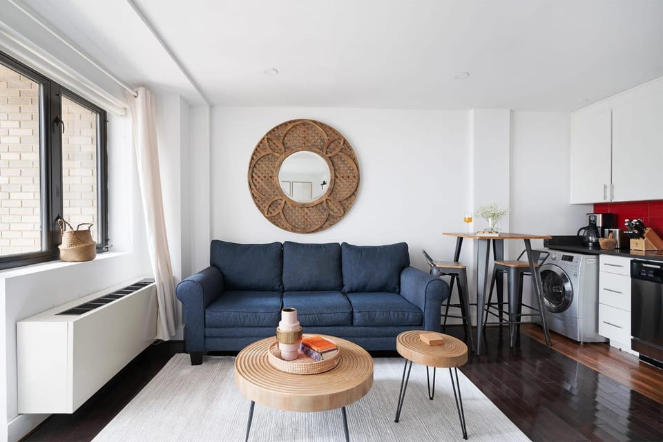 809-2B New bldg Jr columbus circle Balcony WD Apartment in Midtown