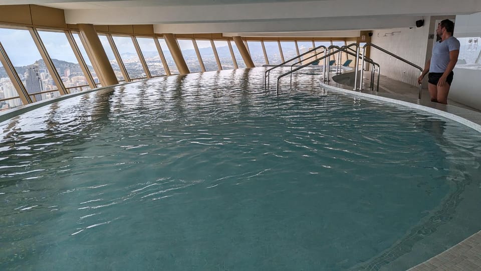 Pool view, Swimming pool