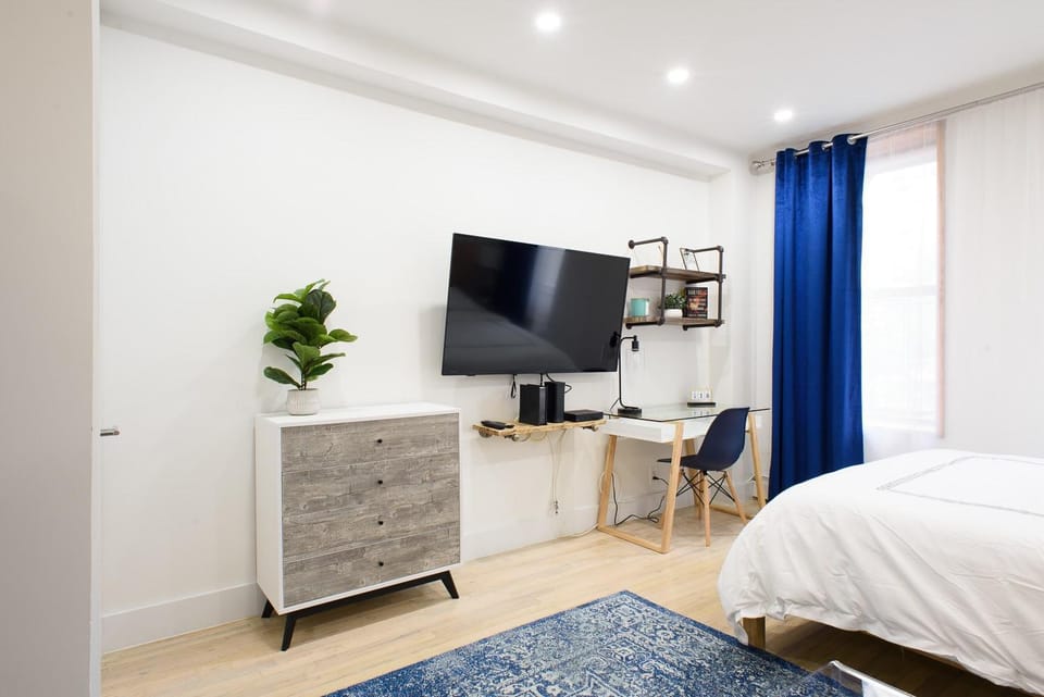 1597-12 NEW Studio Prime UES WD in unit Apartment in Upper East Side