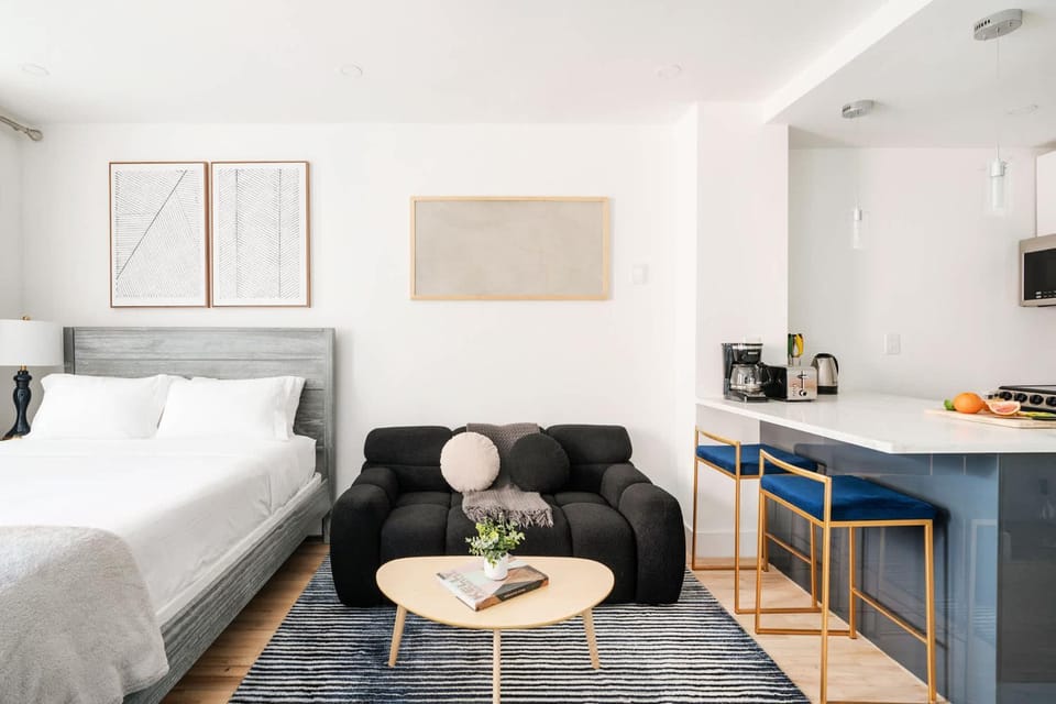 1597-14 New Renovated Studio rime UES - W D Apartment in Upper East Side