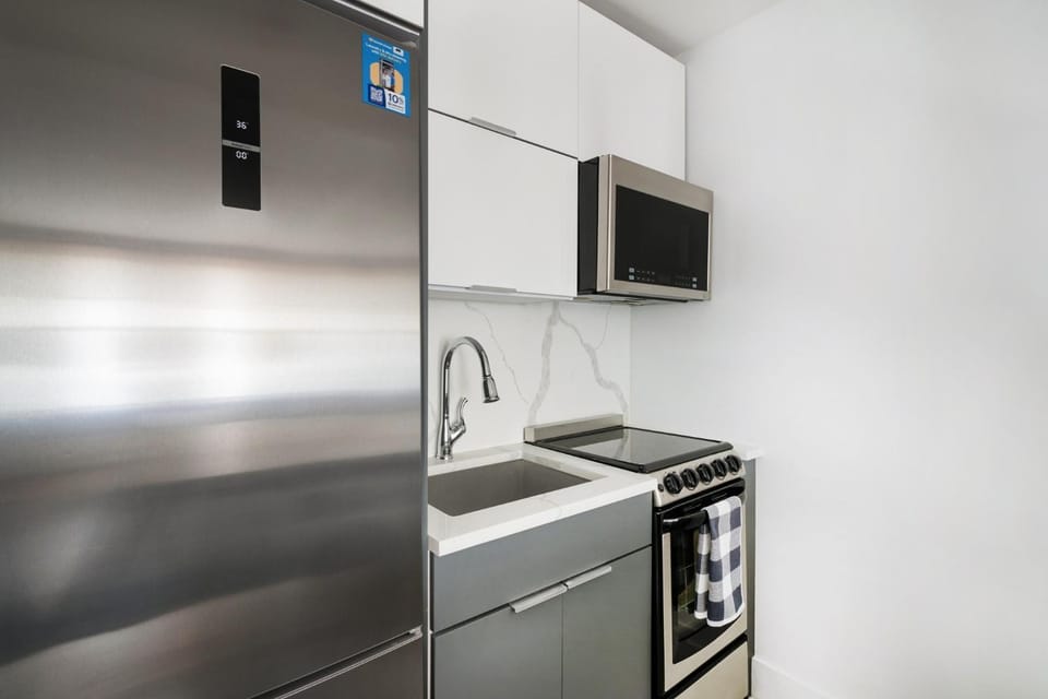 1597-7 Luxury Upper East Studio W&D in unit Apartment in Upper East Side