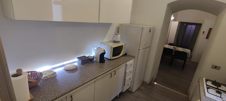 Coffee/tea facilities, Kitchen or kitchenette, minibar, pet friendly, stove, toaster