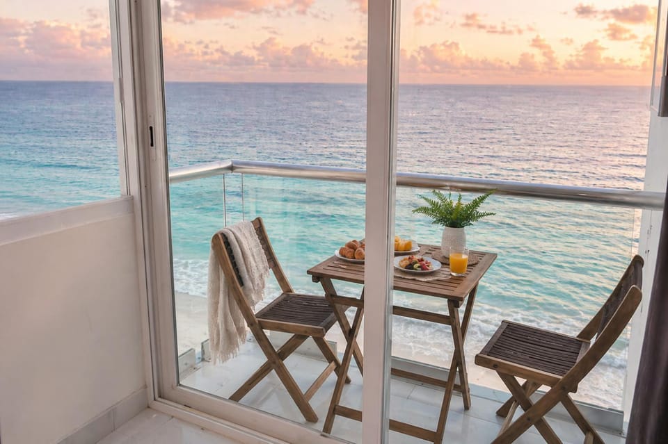 Balcony/Terrace, Sea view, Sunrise