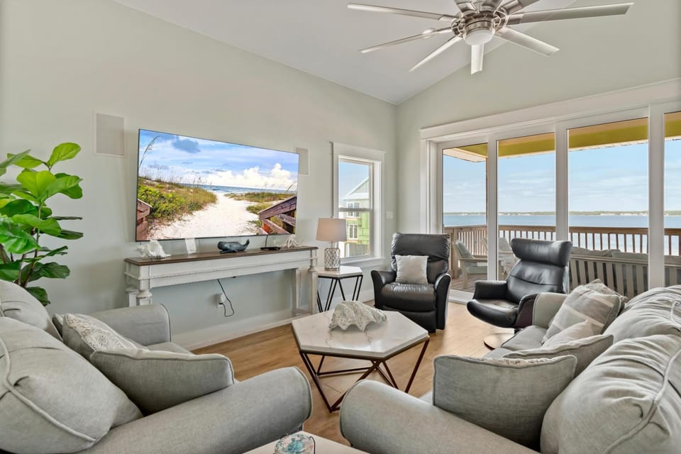 Sandy Beach Blessings House in Pensacola Beach