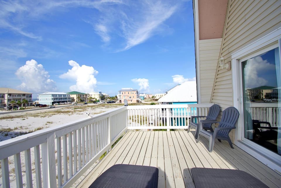 Beach Bliss House in Pensacola Beach