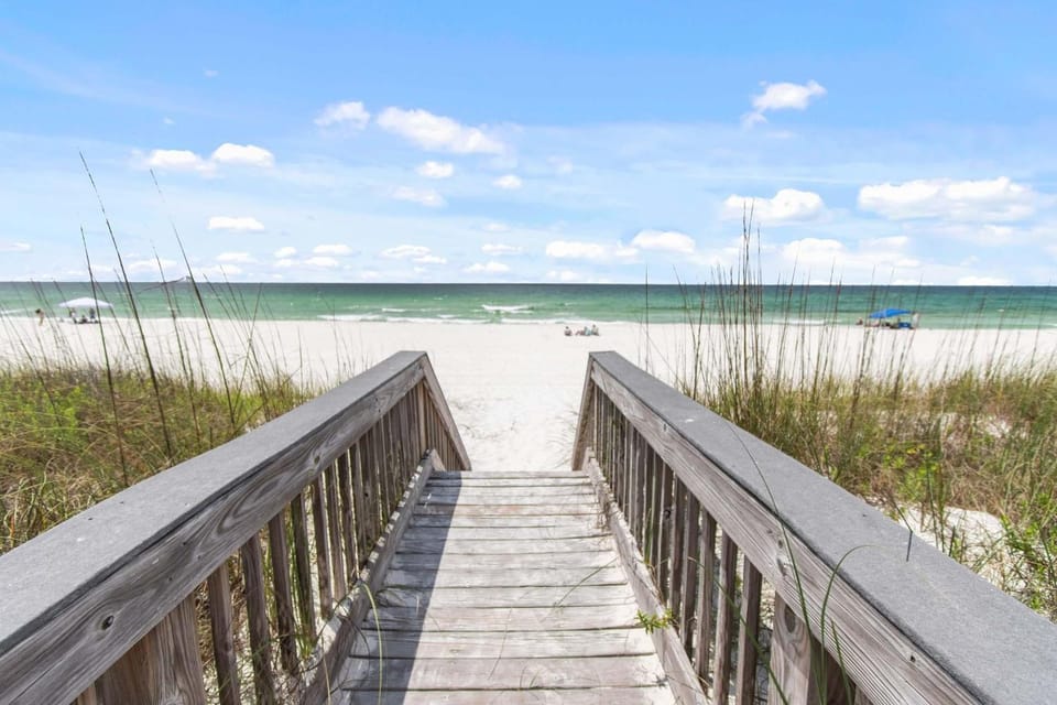 Hannah's Beach Paradise House in Pensacola Beach