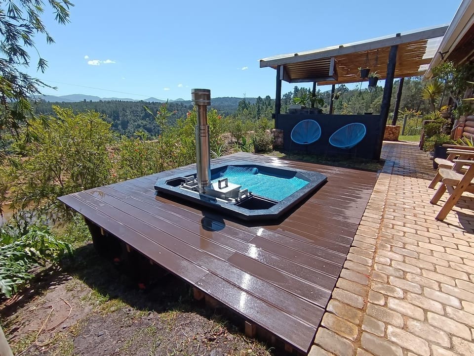 Patio, Natural landscape, Hot Tub, Mountain view