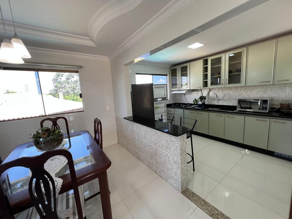 Dining area, minibar, toaster