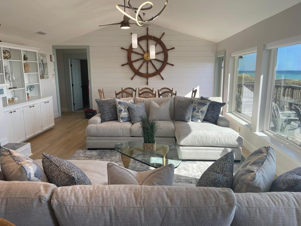 Beach House House in Pensacola Beach