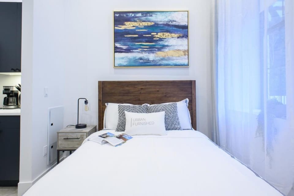 3-1 New Prime East Village Private Terrace Apartment in East Village