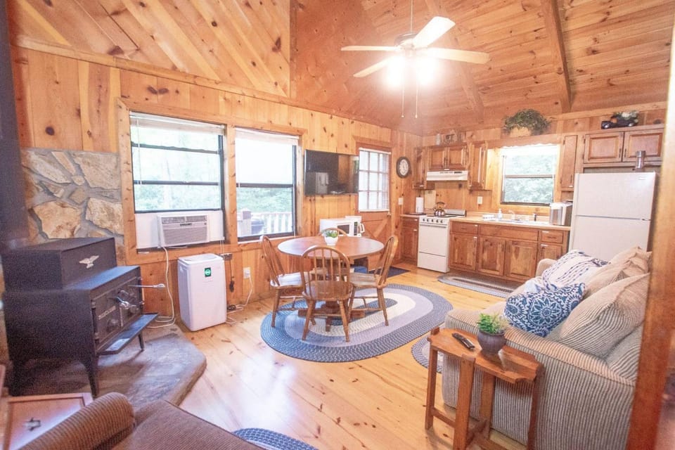 Country Ridge House in White County
