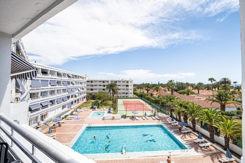 View (from property/room), Garden view, Pool view