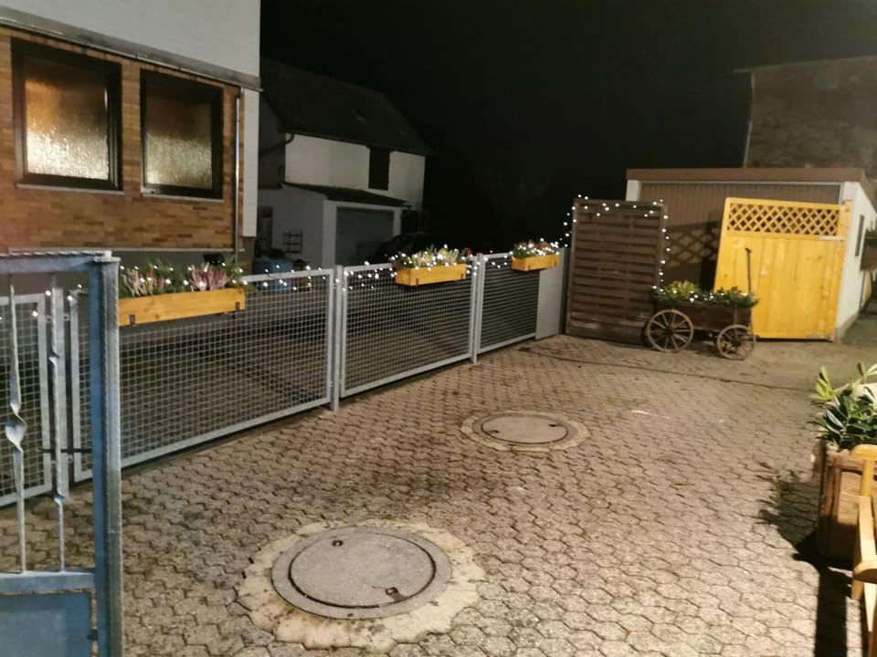Property building, Patio, Parking