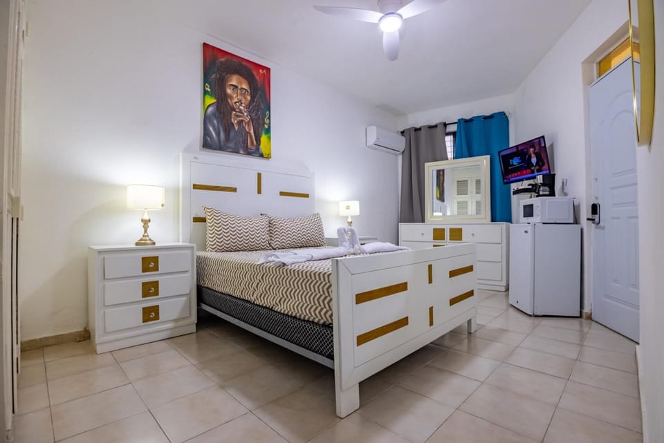 Full size 2 bedrooom 2 bath condo split Apartment in Sosua