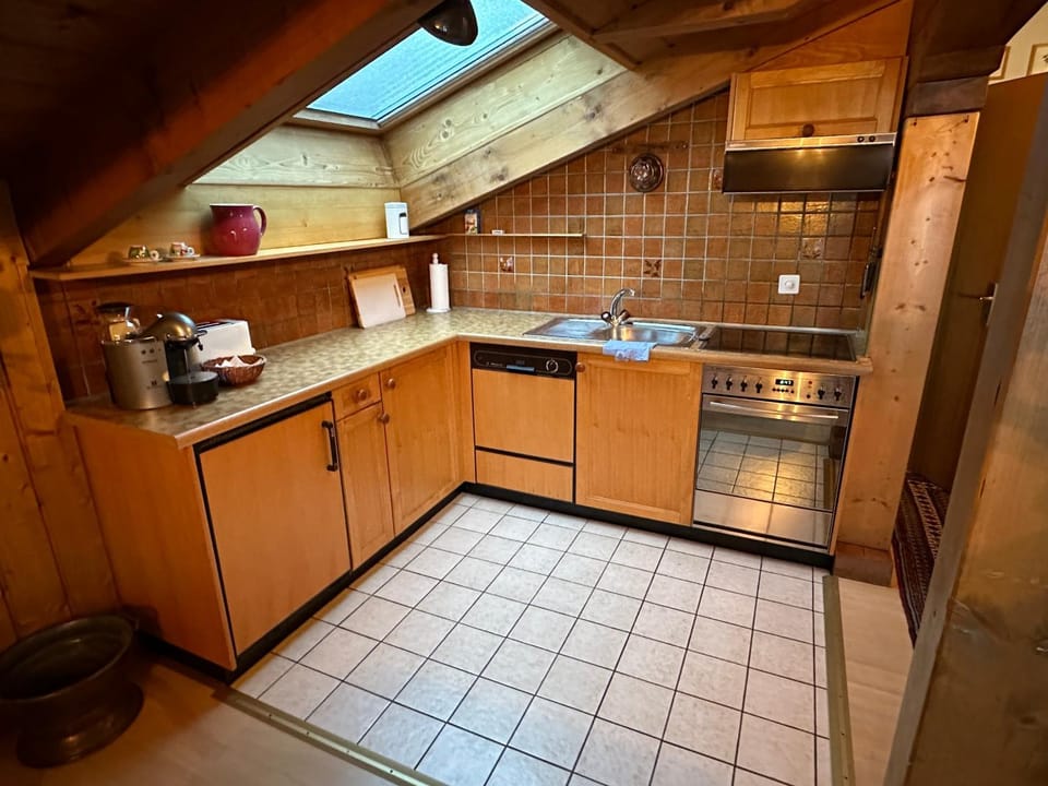 Coffee/tea facilities, Kitchen or kitchenette, dishwasher, pet friendly, stove, toaster