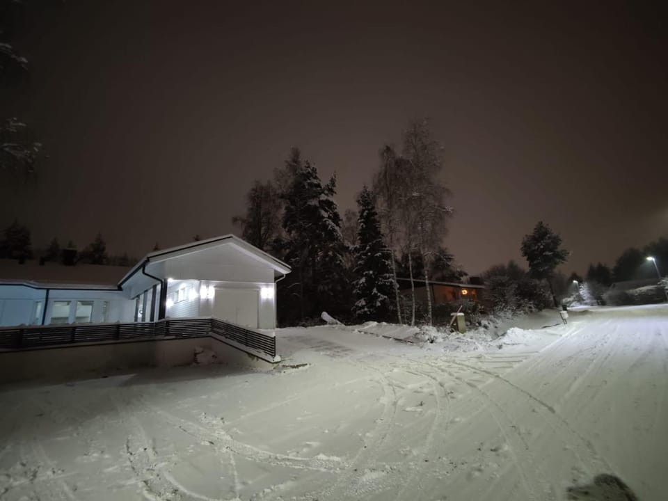 Property building, Winter