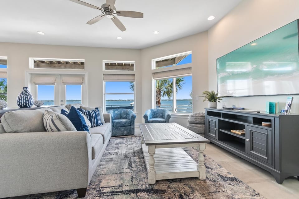 Sea Breeze House in Pensacola Beach